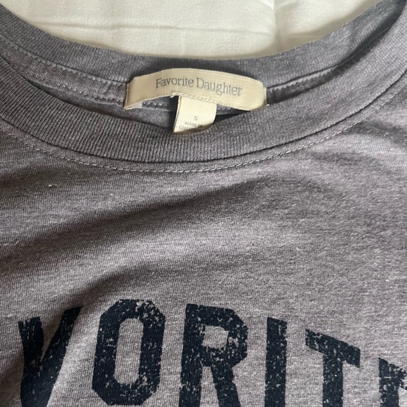 Gray 'Favorite Daughter' women’s t shirt - Picture 3 of 3